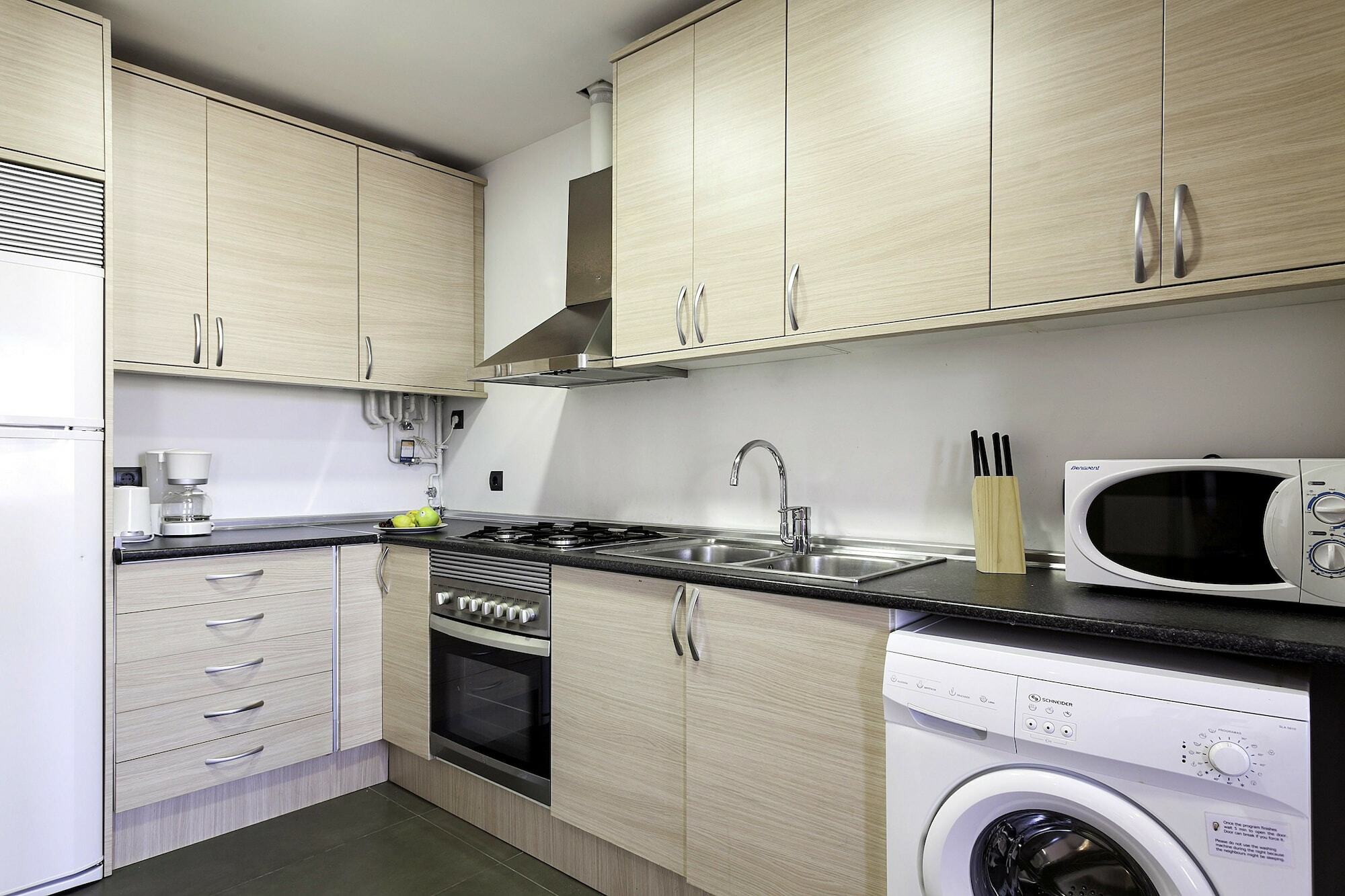 Barcelona Comtal Apartments Екстер'єр фото